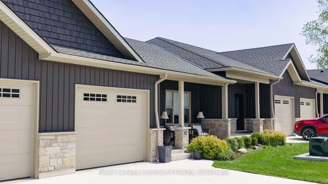 11 Silver Creek Rd, Huron East 2