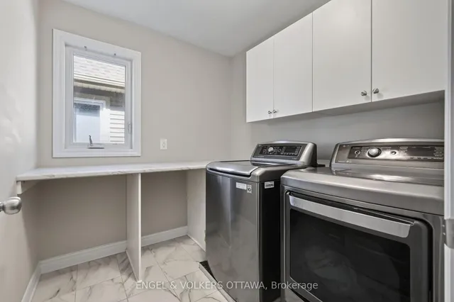 715 Bunchberry Way, Ottawa 3