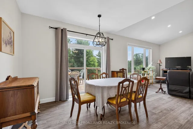 12 Petworth Rd, Yarker 2
