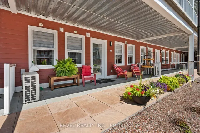 130 Water St #14, Gananoque 5