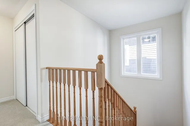 87 McGill Ave, Erin 3