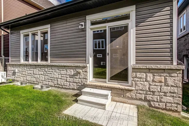 86 McGill Ave, Erin 2