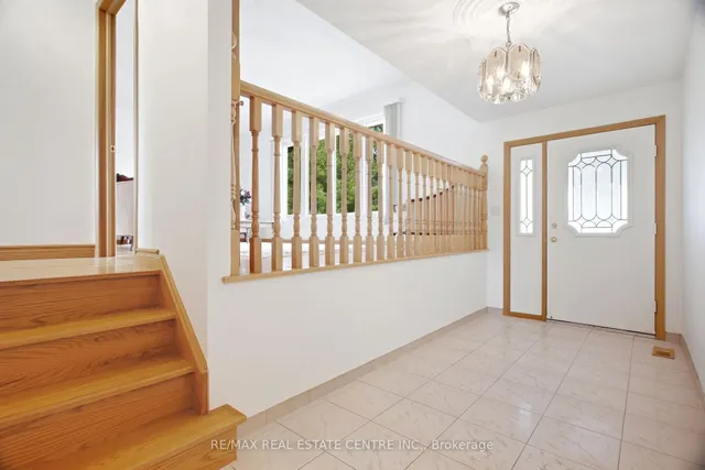 93 Old Chicopee Dr, Kitchener 5