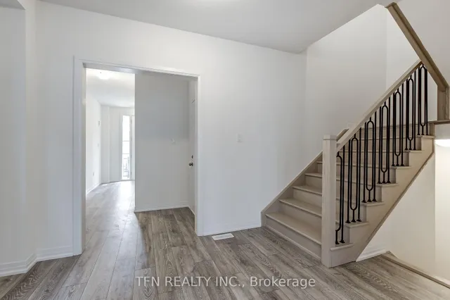 134 McGill Ave, Erin 3