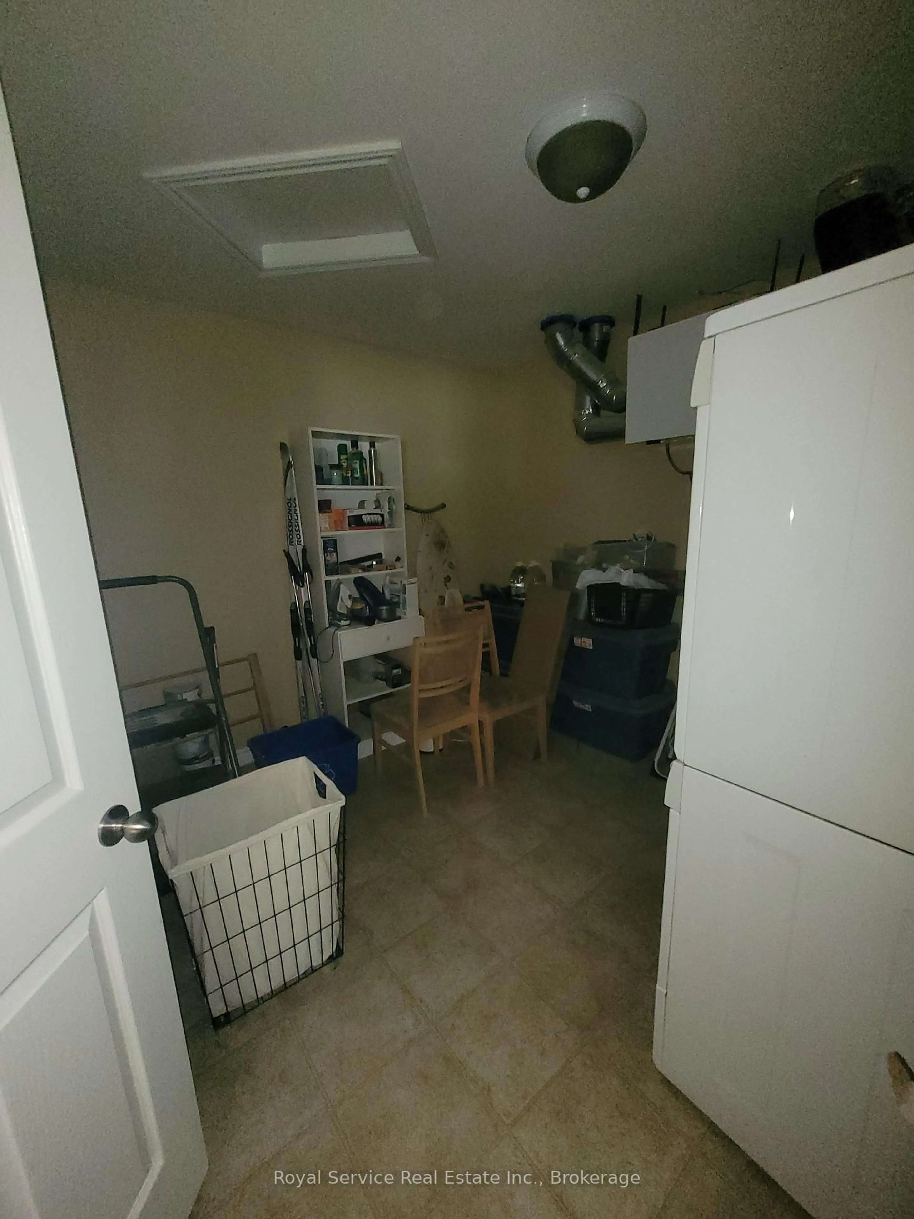 trreb/IMG-X13835266_0e7c5a1f-f95c-4d19-9513-1519bc055606-l.jpg