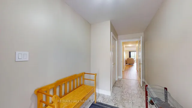 1089 Bridlewood Dr, Brockville 2