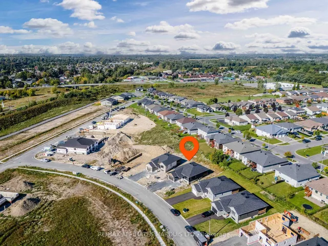 201 Ruby Dr, Cornwall 3