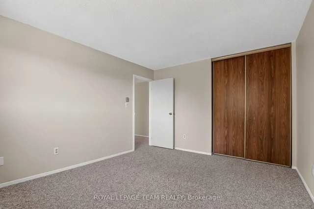 2 Charlotte Pl #21, Brockville 5
