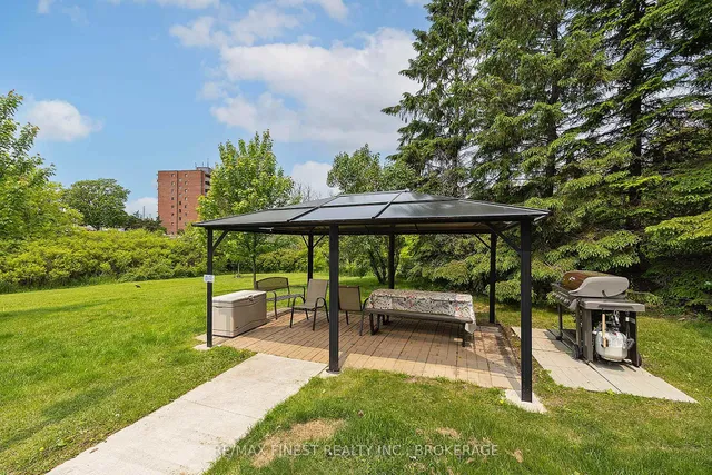 675 Davis Dr #601, Kingston 5