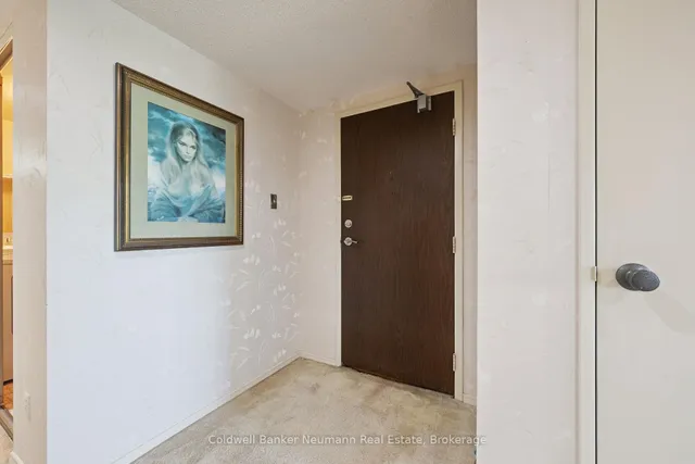 23 Woodlawn Rd #305, Guelph 5