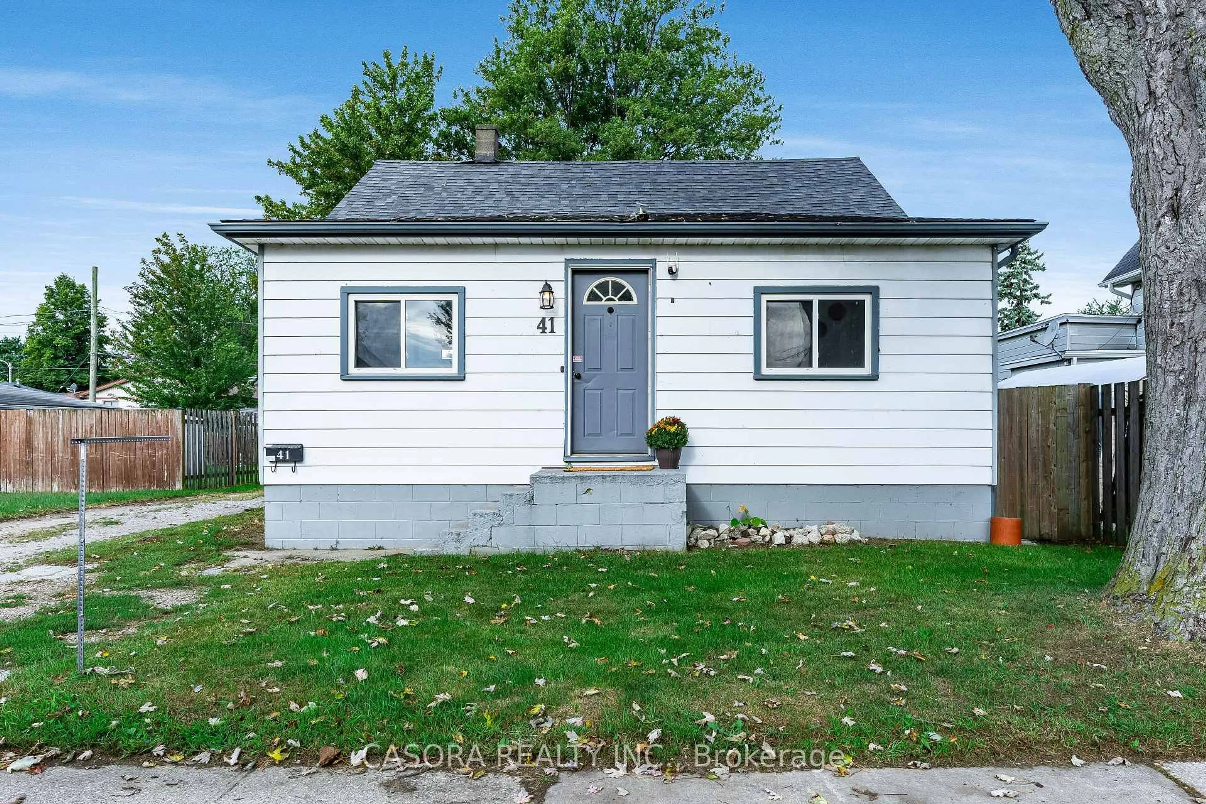 trreb/IMG-X13835824_c6e21082-97aa-4e19-bbfd-c768462e6a70-l.jpg