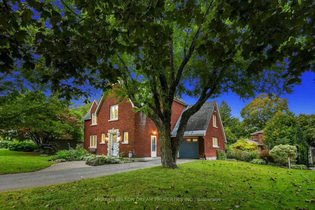 459 Piccadilly Ave, Ottawa 4