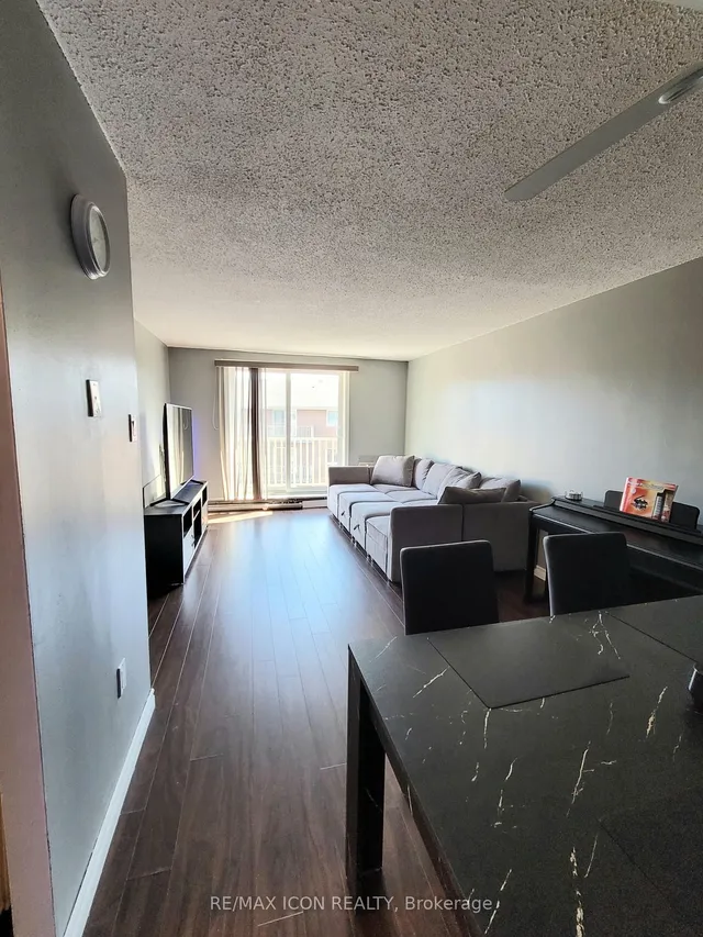 1588 Ernest Ave #306, London South 5