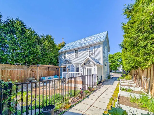 212 James St, Bracebridge 2