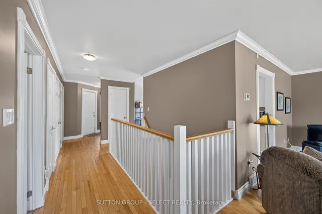 58 Eula White Pl, London South 3