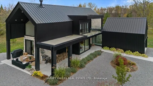 698 WEESE Rd, Prince Edward County 5