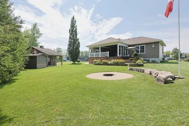 71837 Sunridge Cres, Bluewater 2