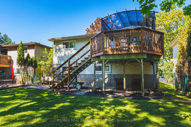 414 Woods Lane, Cambridge 2
