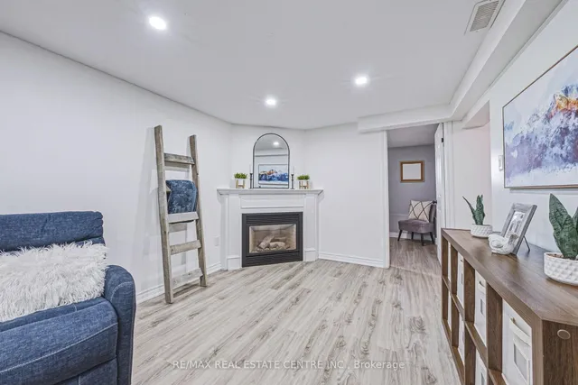 414 Woods Lane, Cambridge 4