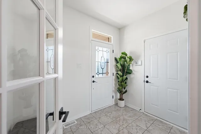1611 Sebastien Cres, Clarence-Rockland 3