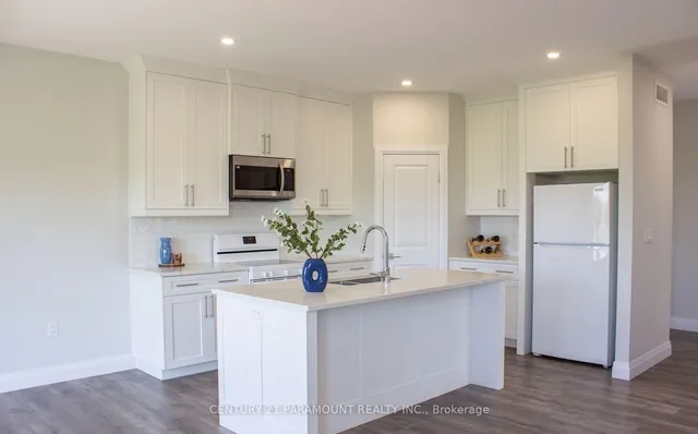 103 Eagle St #ON, Leamington 4