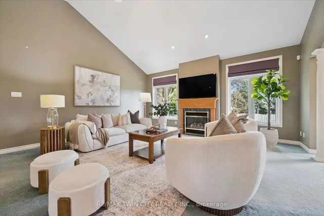 8 Chancellor Dr, Woolwich 5