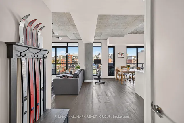 203 Catherine St #714, Ottawa 5