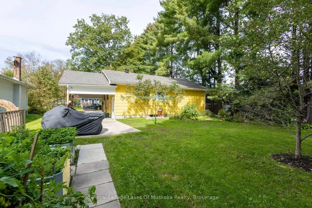 18 Gow St, Bracebridge 4