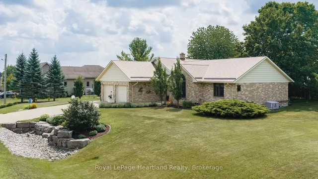 51 Kruse Dr, Huron East 2