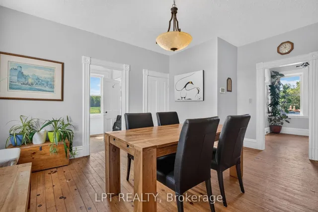 1268 Goshen Rd, Renfrew 5