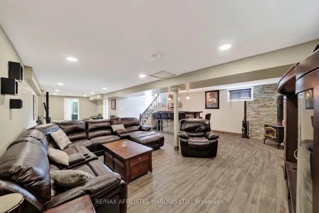 16714 Myers Rd, South Stormont 3
