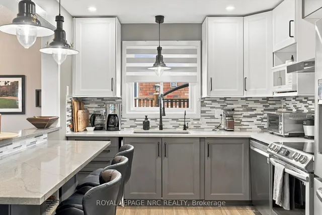 158 Confederation Ave, Thorold 3