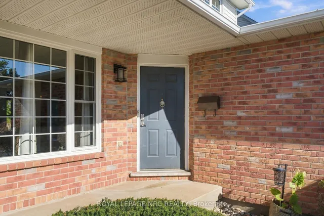 158 Confederation Ave, Thorold 4