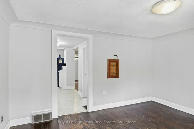 73 Lindsay St, Kawartha Lakes 5