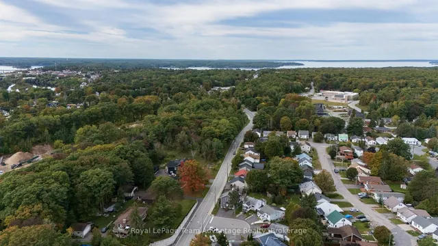 9 Elizabeth Crt, Parry Sound 5