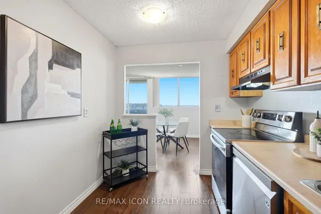 375 King St #708, Waterloo 2