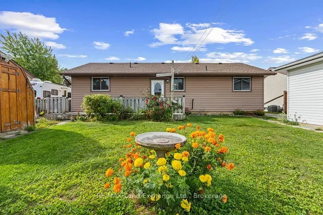 477 Ridge St, Saugeen Shores 4