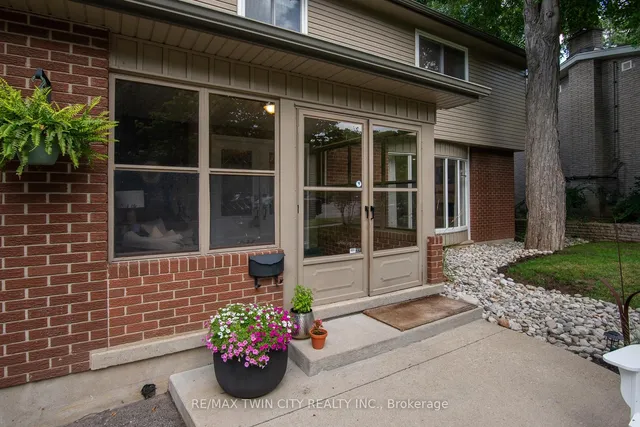 51 Murrayhill Crt, Kitchener 3