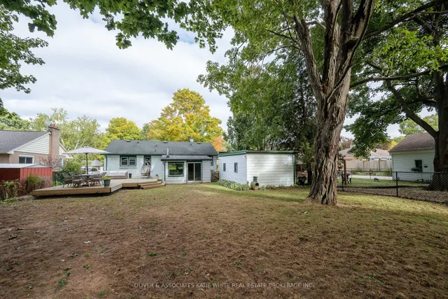 371 Reynolds Rd, London South 3