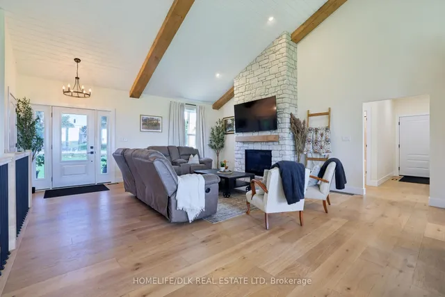 723 Rosedale Rd, Smiths Falls 3