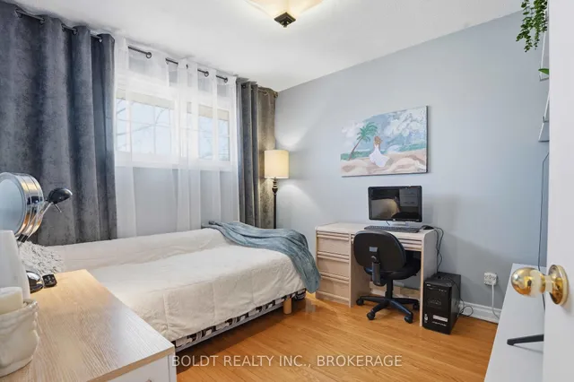 628 Vine St, St. Catharines 4