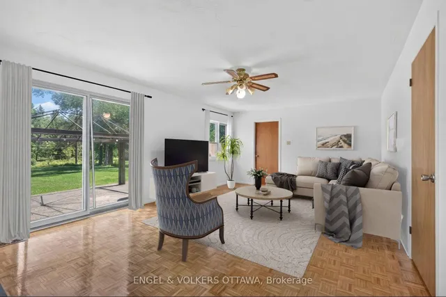 760 Kerwin Rd, Ottawa 4