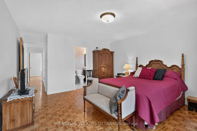 760 Kerwin Rd, Ottawa 5