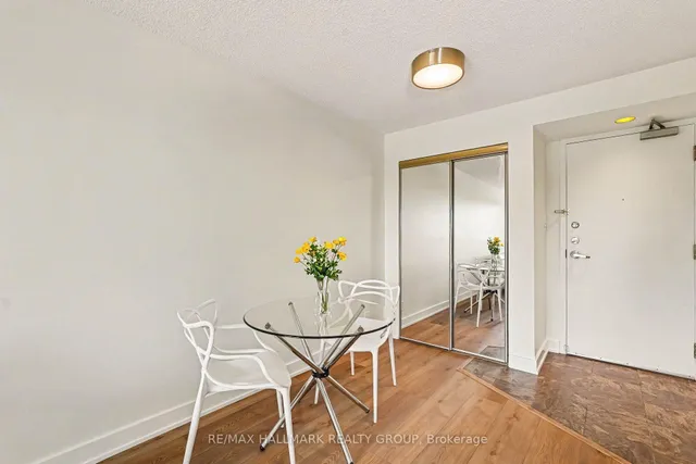 45 Holland Ave #412, Ottawa 4