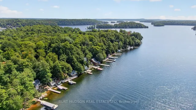 961 Foster Bay Lane, Leeds and the Thousand Islands