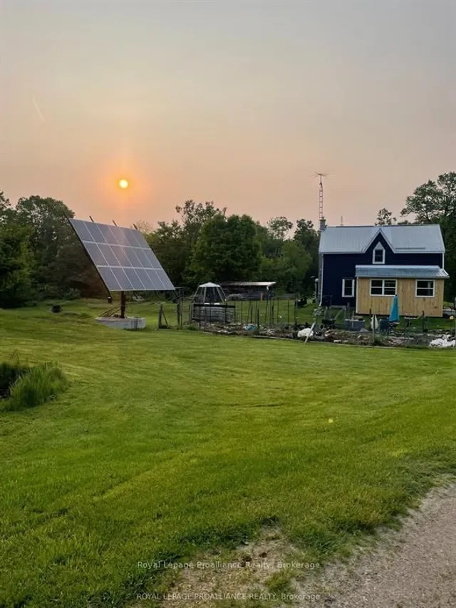 369 5th Concession Rd S Rd, Kaladar 2