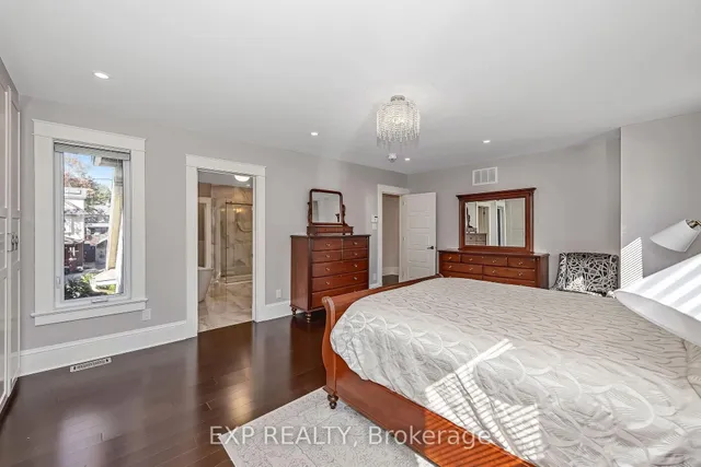 134 Broadway Ave, Ottawa 3