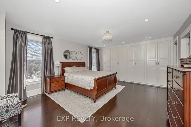 134 Broadway Ave, Ottawa 5