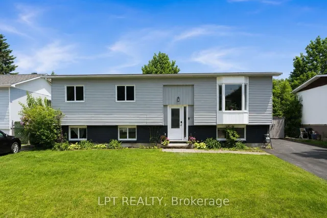 34 Fringewood Dr, Stittsville 2