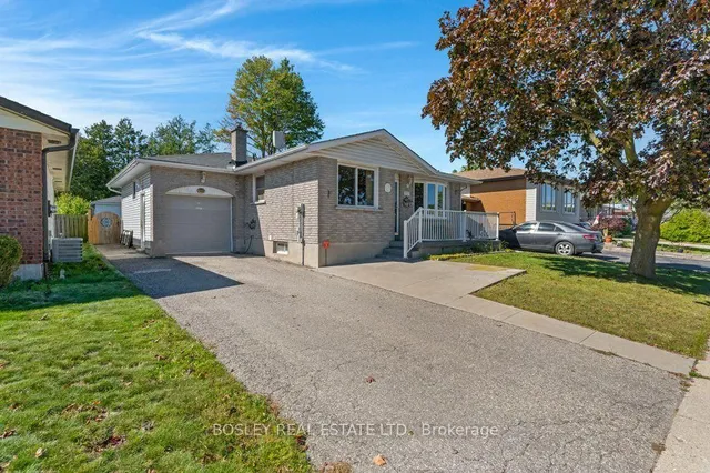 222 Thunderbird Dr, Cambridge 2